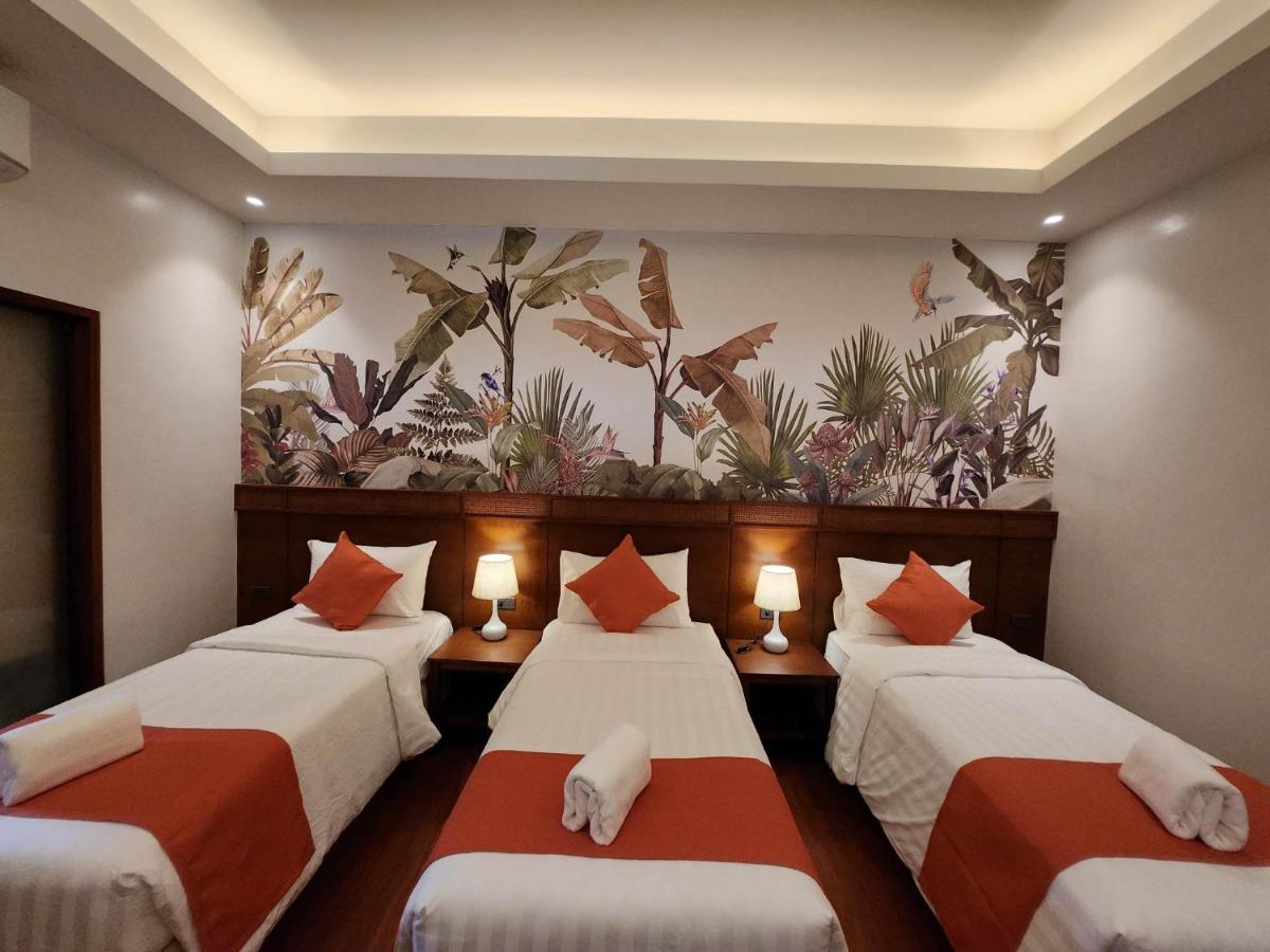 Costa Celine Beach Resort Kinablangan Екстер'єр фото