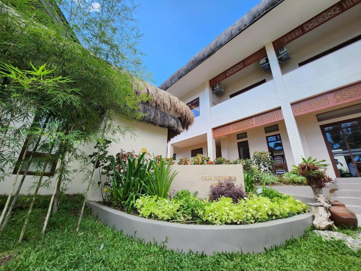 Costa Celine Beach Resort Kinablangan Екстер'єр фото